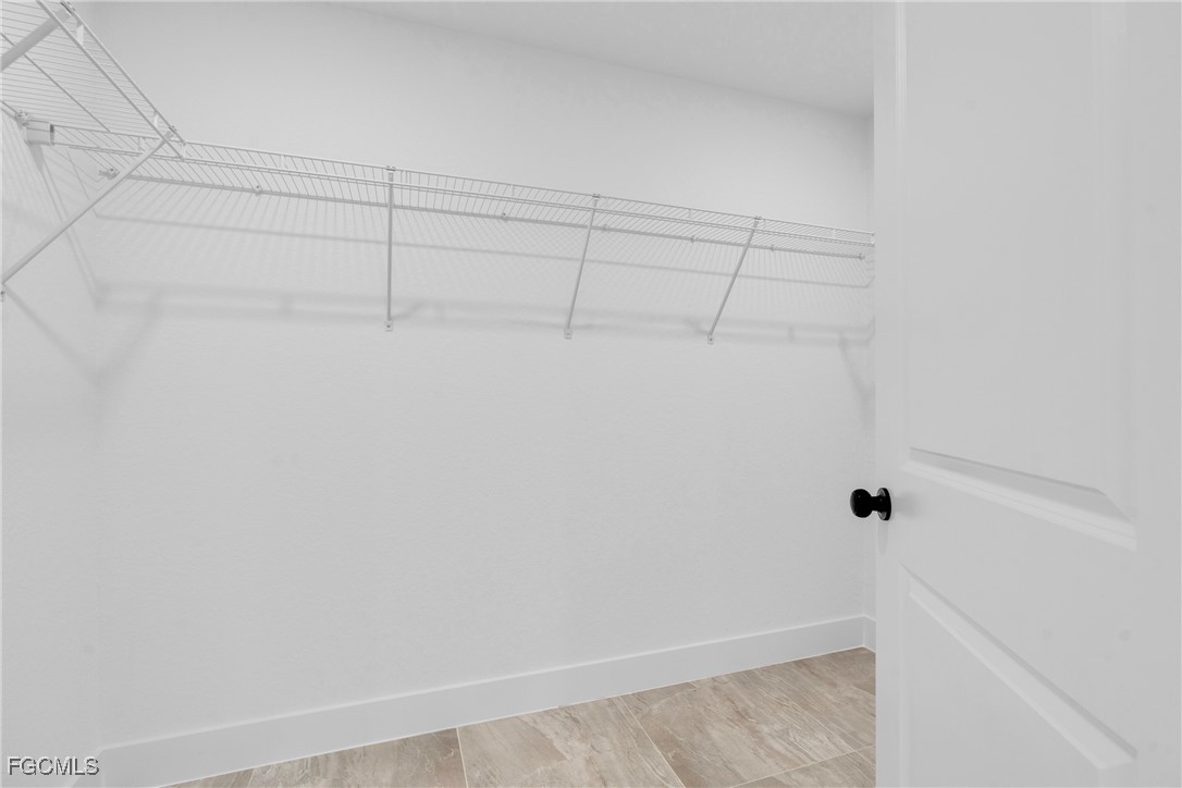 3 Bed SingleFamilyResidence for Sale in Lehigh Acres, photo 18