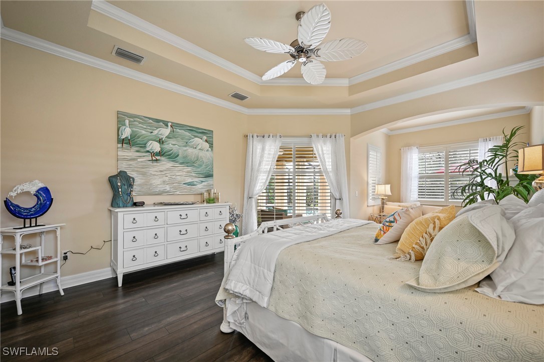 5 Bed Pool Home for Sale in Bella Terra, photo 18