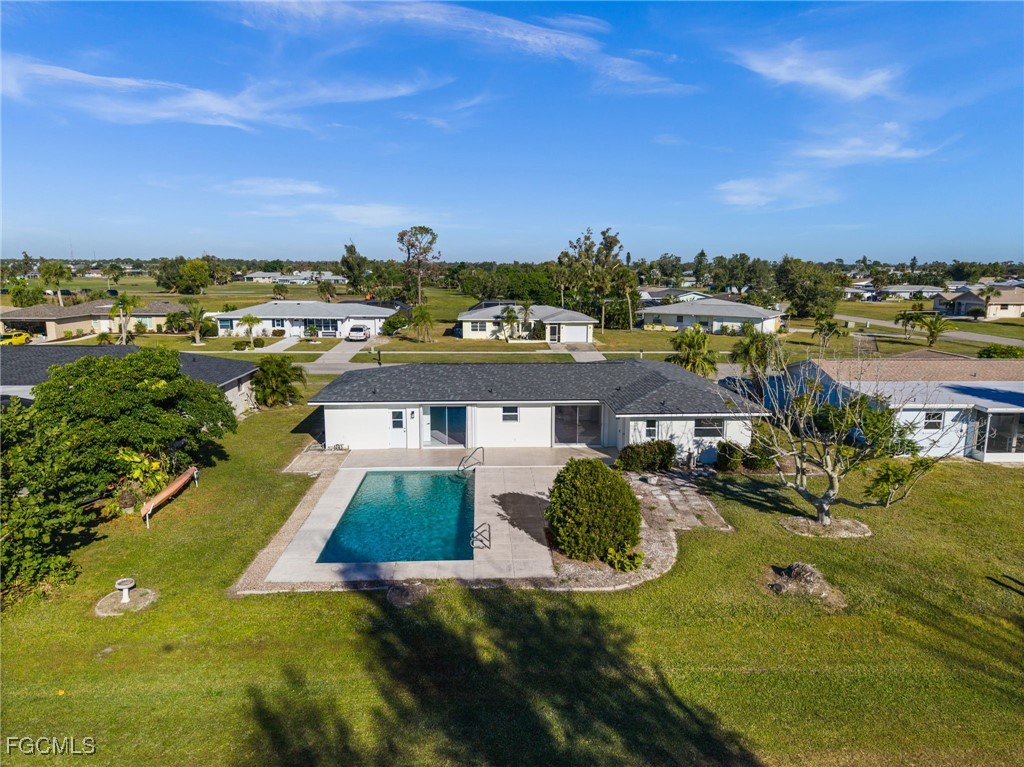 3 Bed Pool Home for Sale in Oakland Hills, photo 18