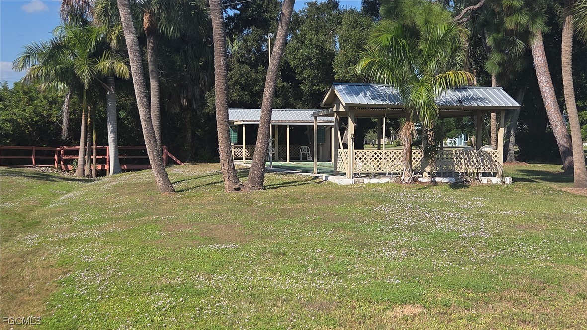 2 Bed Waterfront Home for Sale in Tropic Terrace, photo 18
