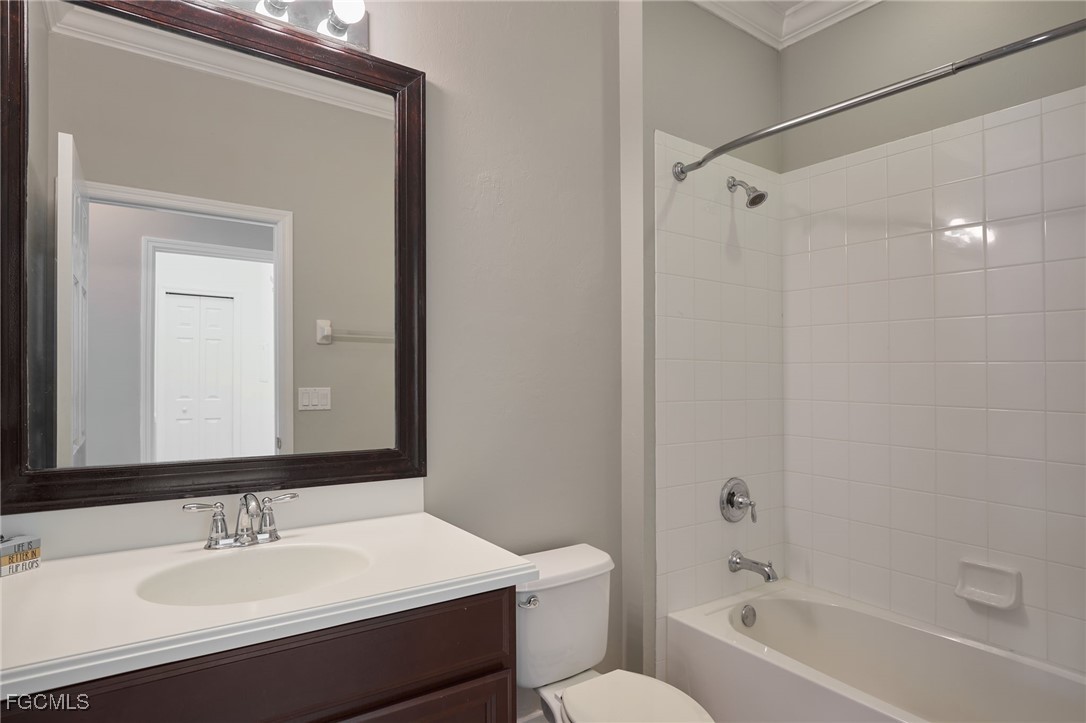 3 Bed Waterfront Home for Sale in Lucaya, FL, $380,000 — photo 18