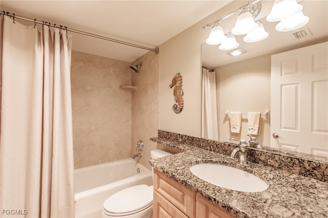 2 Bed Waterfront Home for Sale in Fort Myers, photo 18