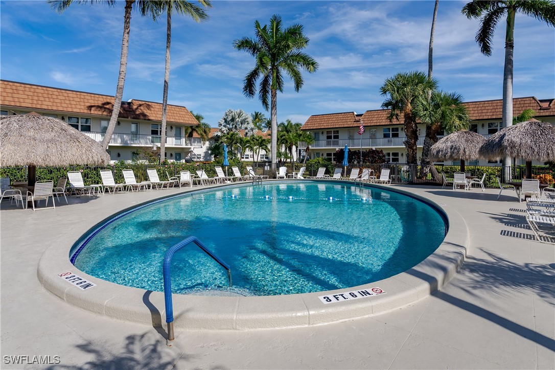 2 Bed Condominium for Sale in Seabreeze, FL, $279,000 — photo 18