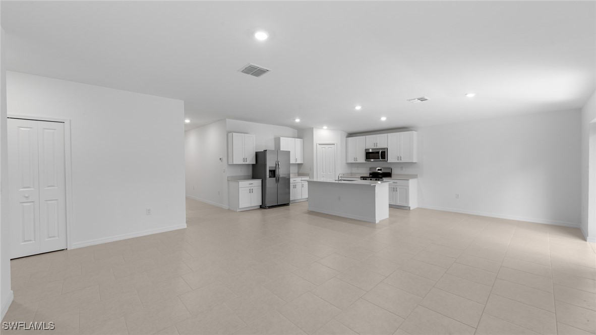 4 Bed SingleFamilyResidence for Sale in Crane Landing, photo 18