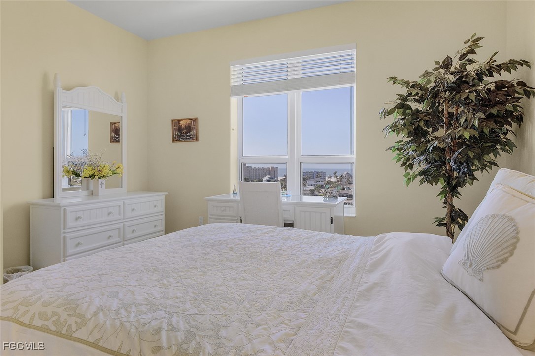 2 Bed Waterfront Home for Sale in Waterside At Bay Beach, FL — photo 18