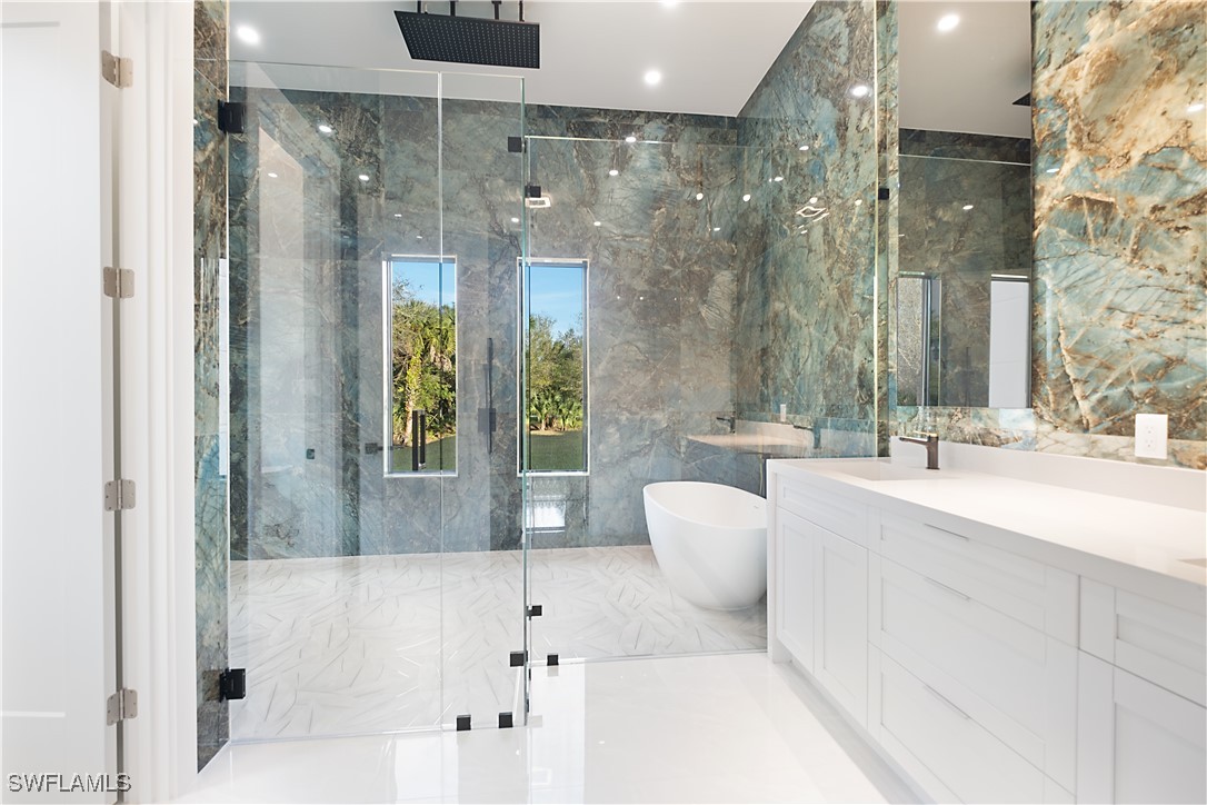 3 Bed Waterfront Home for Sale in Naples, FL, $995,000 — photo 18
