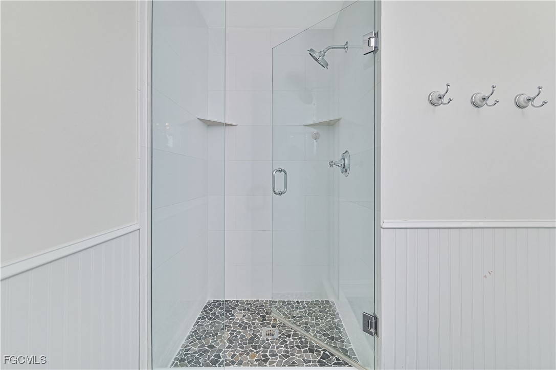 4 Bed Pool Home for Sale in Livingston Woods, FL, $7,500 — photo 18