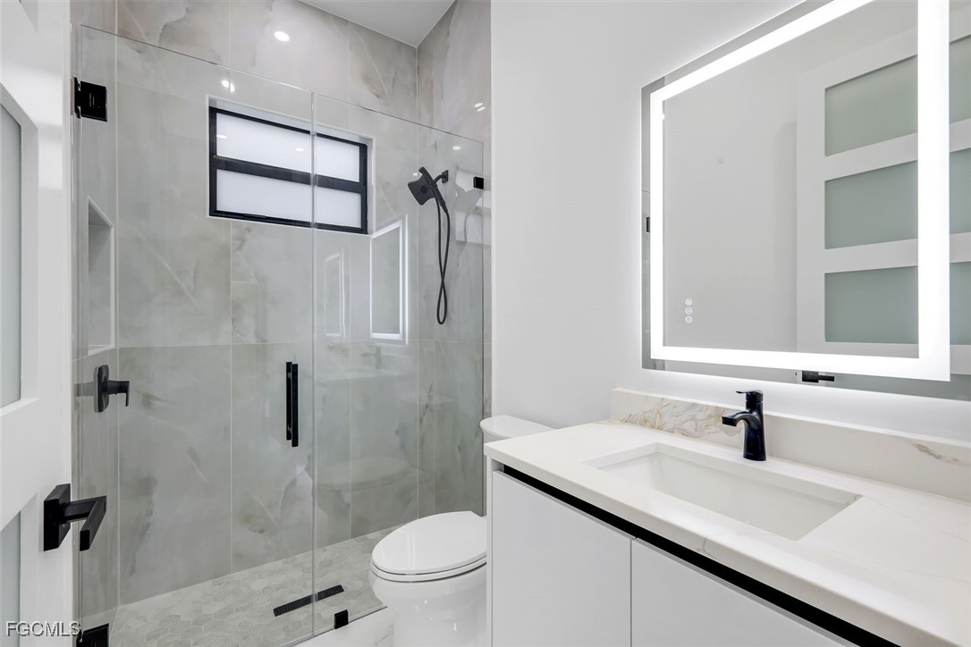 3 Bed Pool Home for Sale in Cape Coral, photo 18