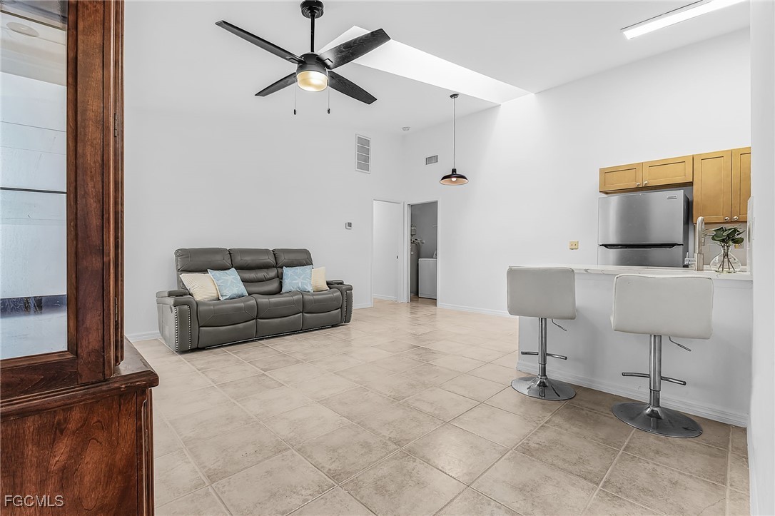 2 Bed Attached for Sale in Cape Coral, photo 18