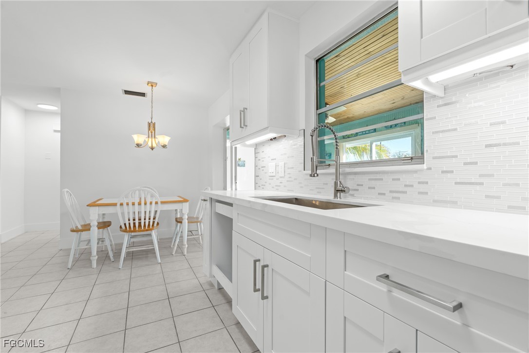 2 Bed Waterfront Home for Sale in Matlacha, FL, $399,999 — photo 18