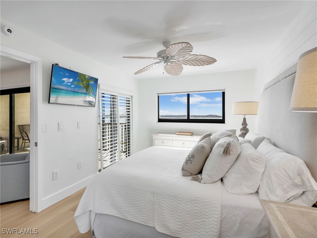 2 Bed Waterfront Home for Sale in Carlos Pointe, FL — photo 18