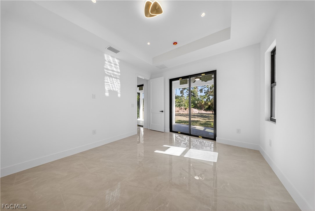 3 Bed SingleFamilyResidence for Sale in Port Labelle, FL — photo 18