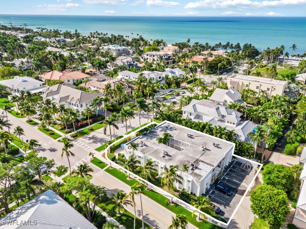 2 Bed Condominium for Sale in Naples, photo 18