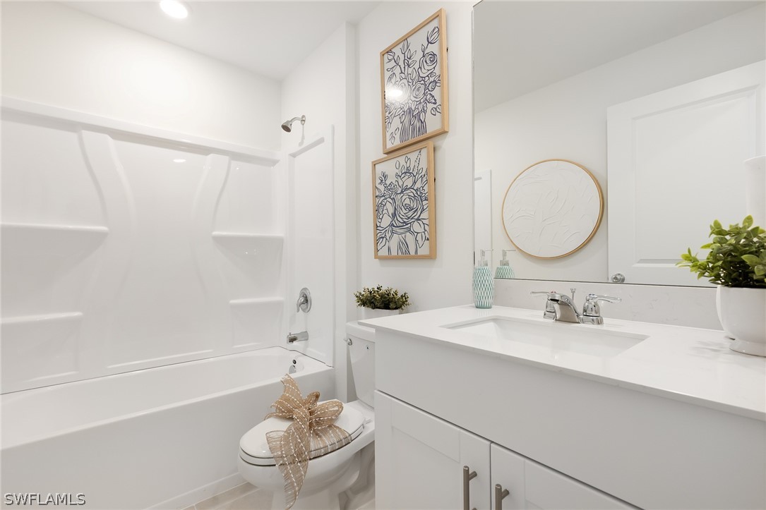 3 Bed SingleFamilyResidence for Sale in Lehigh Acres, photo 18