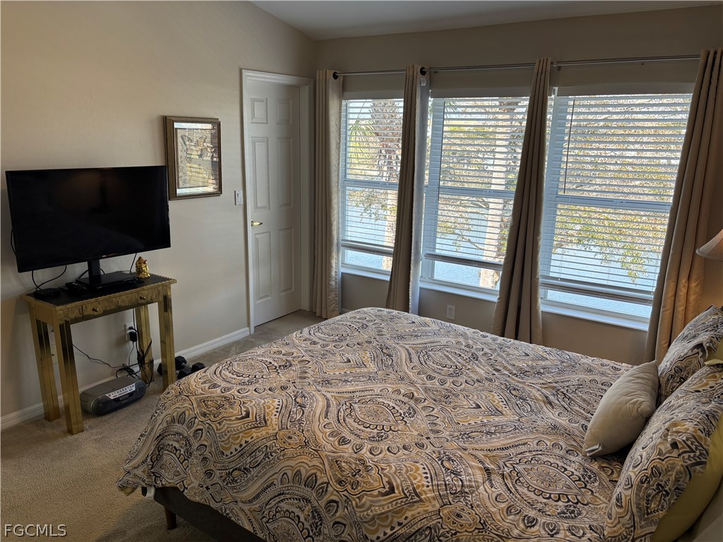 3 Bed Waterfront Home for Sale in Fort Myers, photo 18