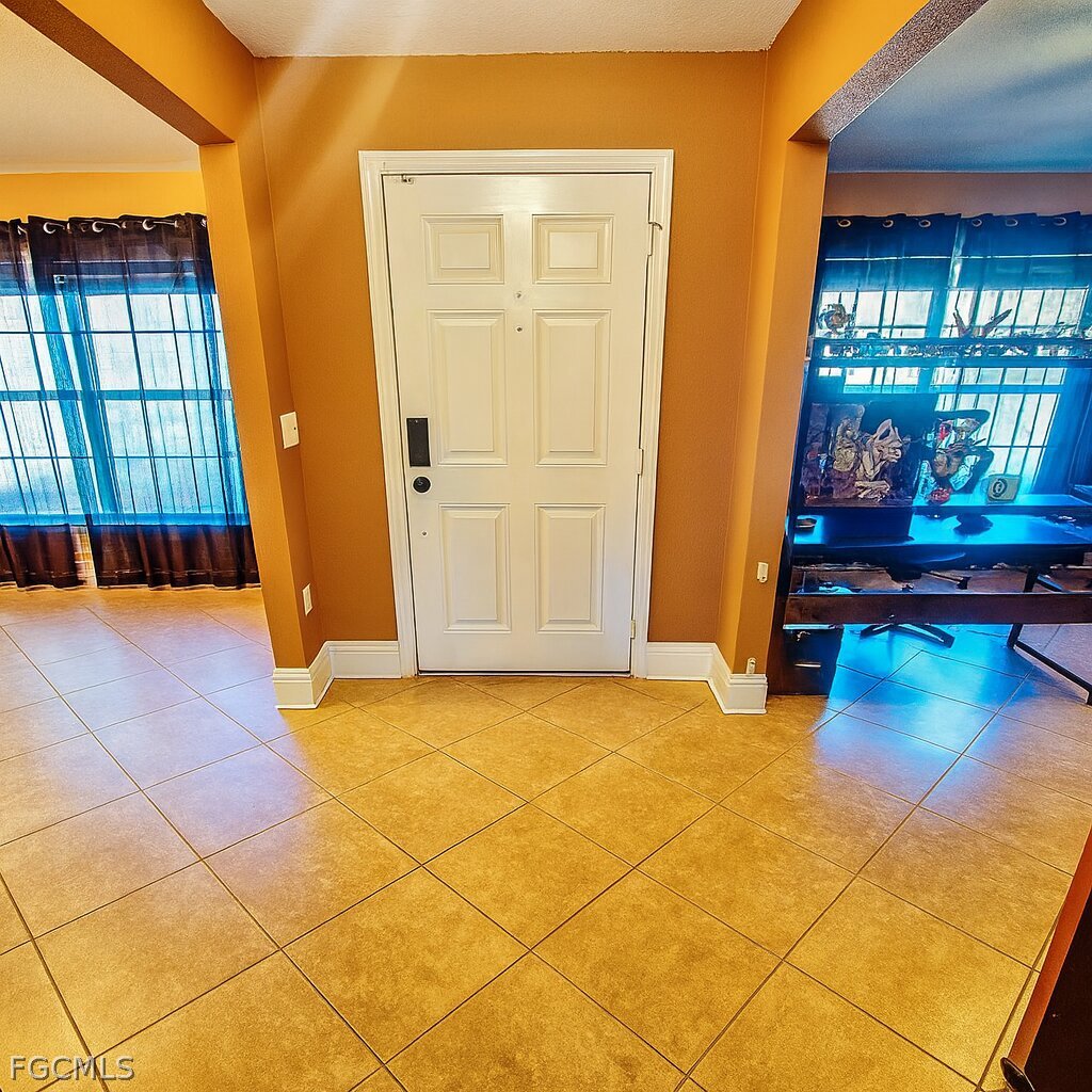 4 Bed SingleFamilyResidence for Sale in Lehigh Acres, photo 18