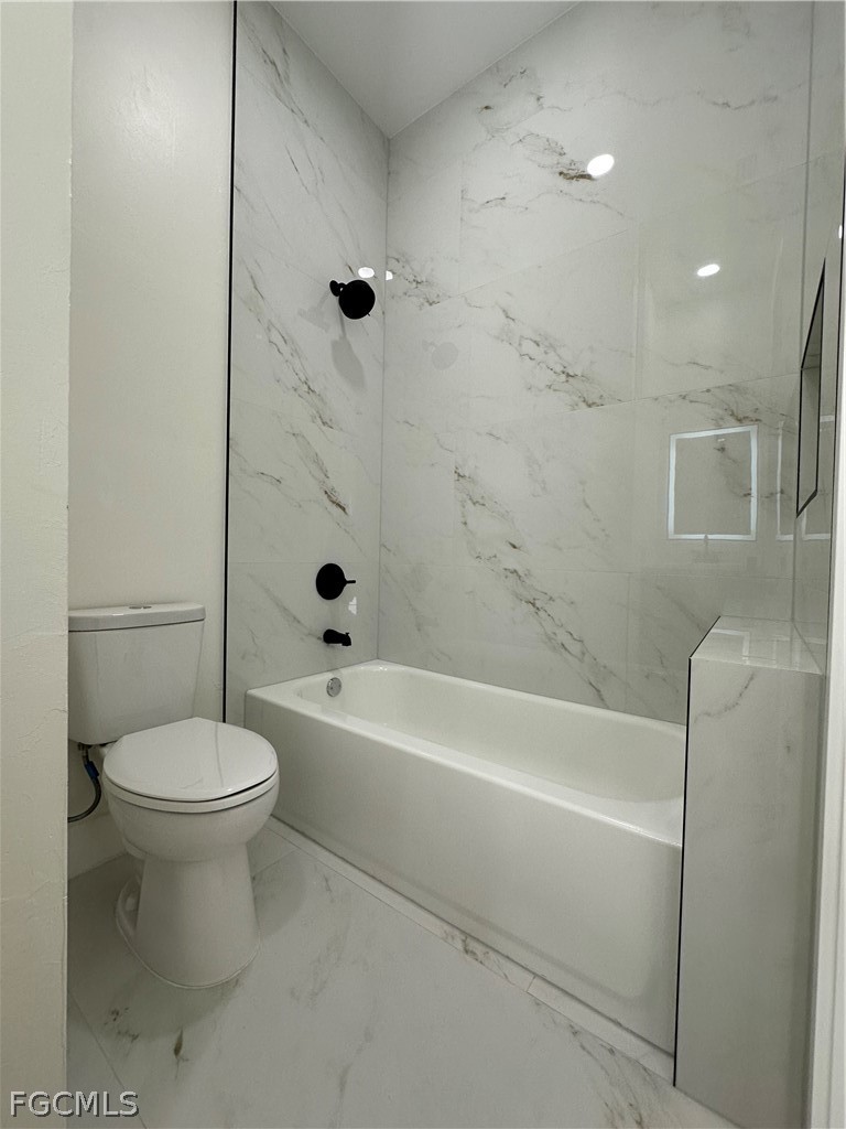 3 Bed SingleFamilyResidence for Sale in Lehigh Acres, FL — photo 18