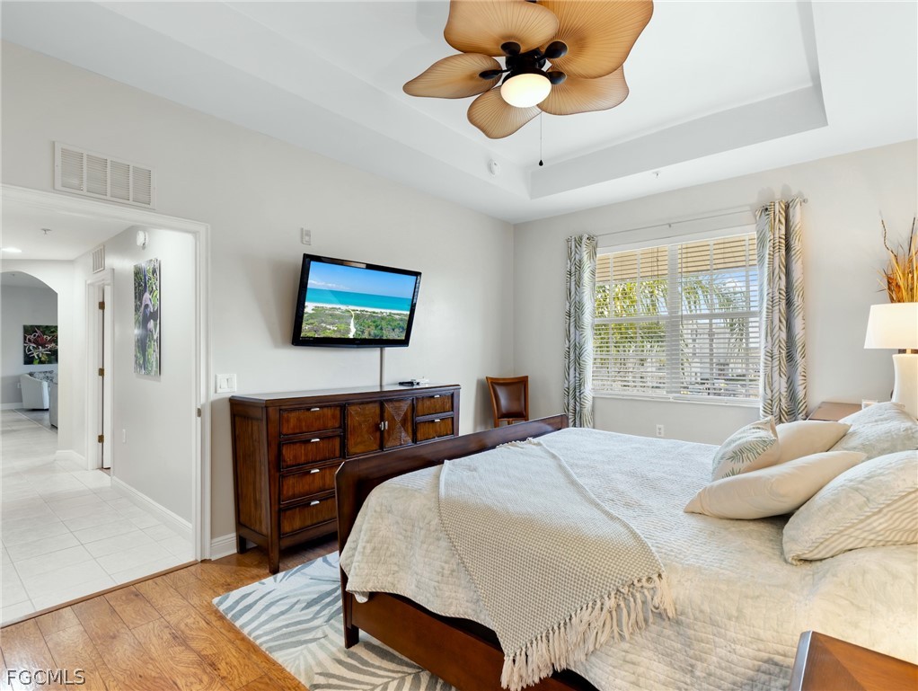 2 Bed Condominium for Sale in Cape Coral, FL, $199,900 — photo 18