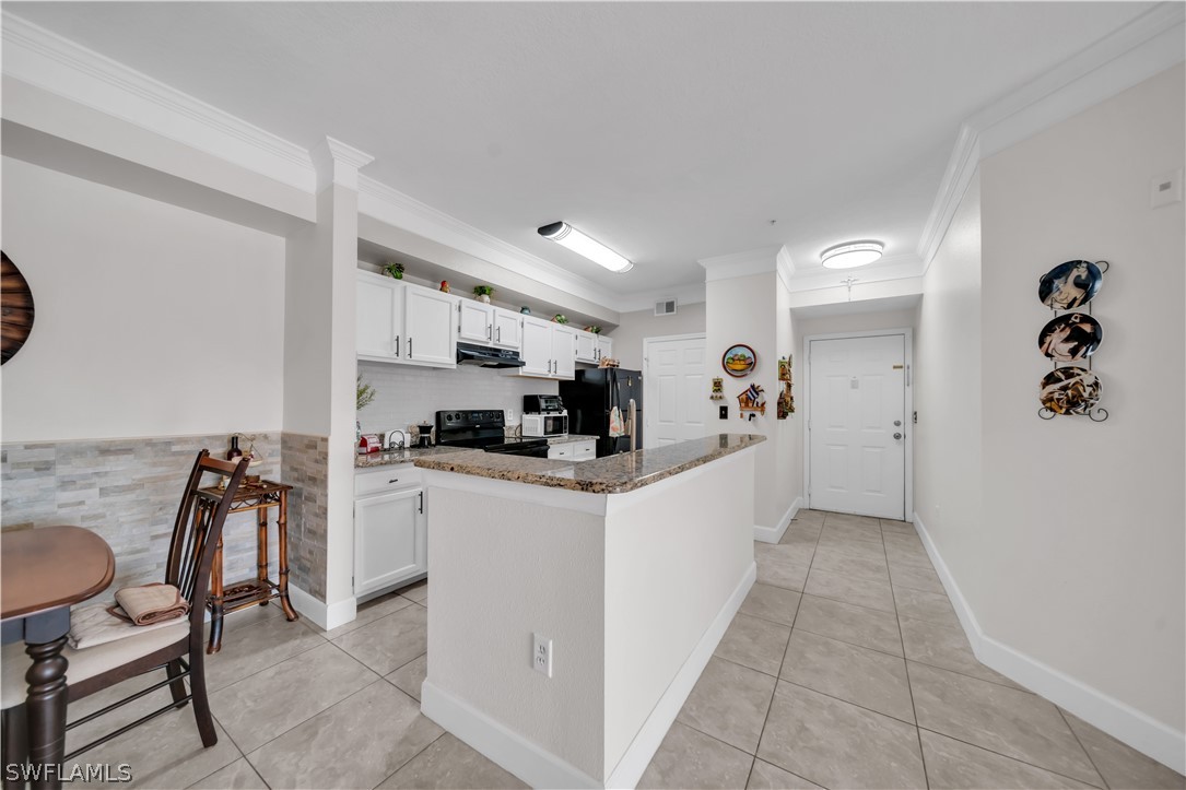 2 Bed Waterfront Home for Sale in Royal Greens, photo 18