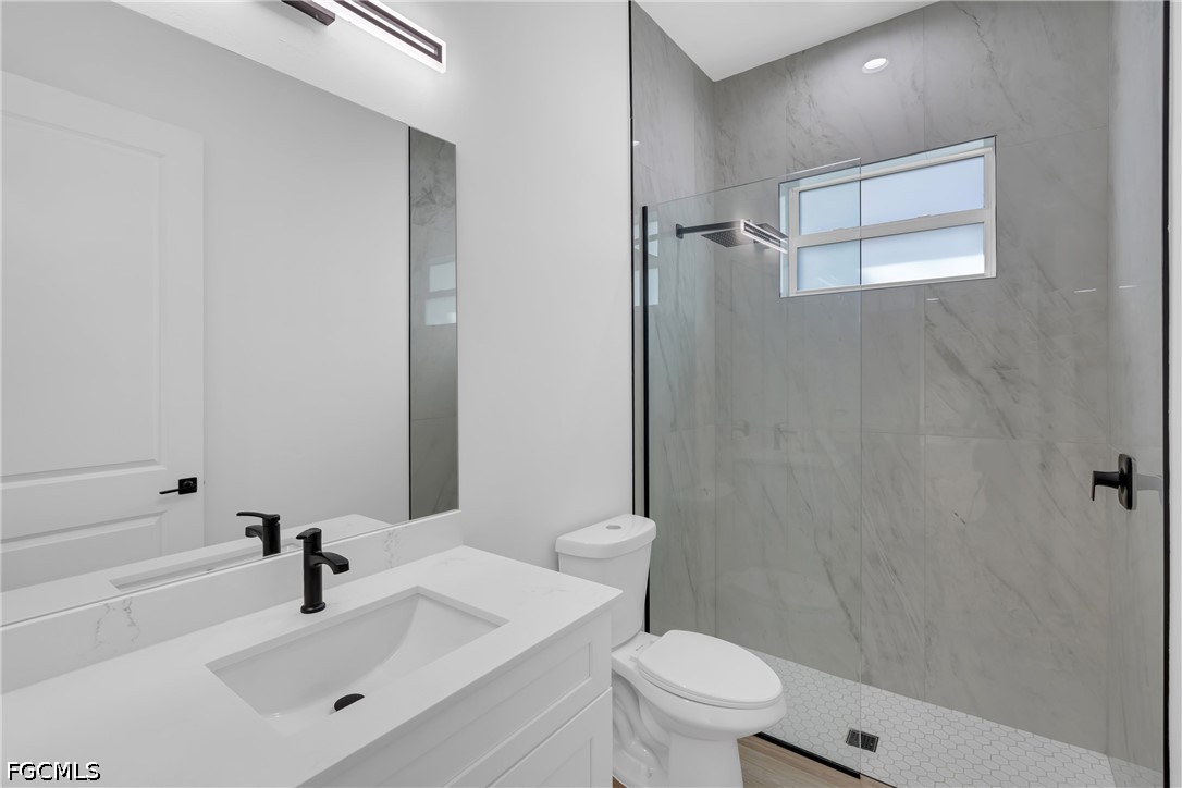 3 Bed SingleFamilyResidence for Sale in Rotonda Heights, photo 18