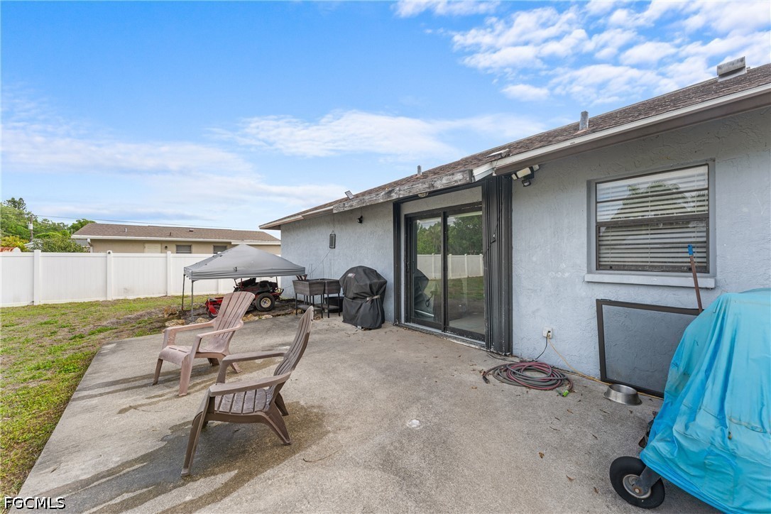 3 Bed SingleFamilyResidence for Sale in Fort Myers, photo 18