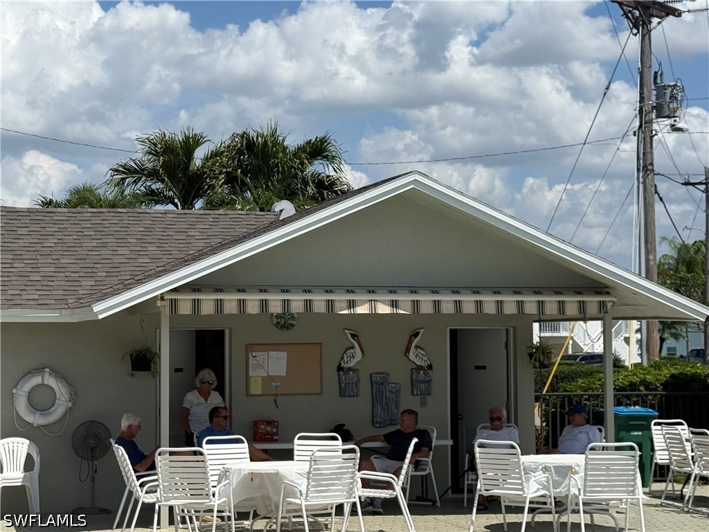 2 Bed Waterfront Home for Sale in Cape Coral, photo 18
