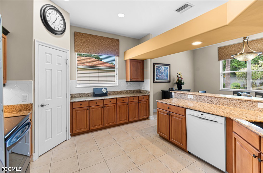 3 Bed SingleFamilyResidence for Sale in Hidden Links, photo 18