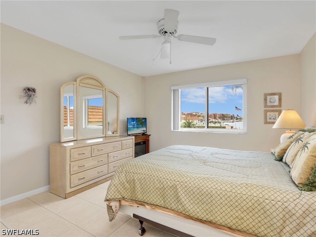2 Bed Waterfront Home for Sale in Marco Island, FL, $425,000 — photo 18