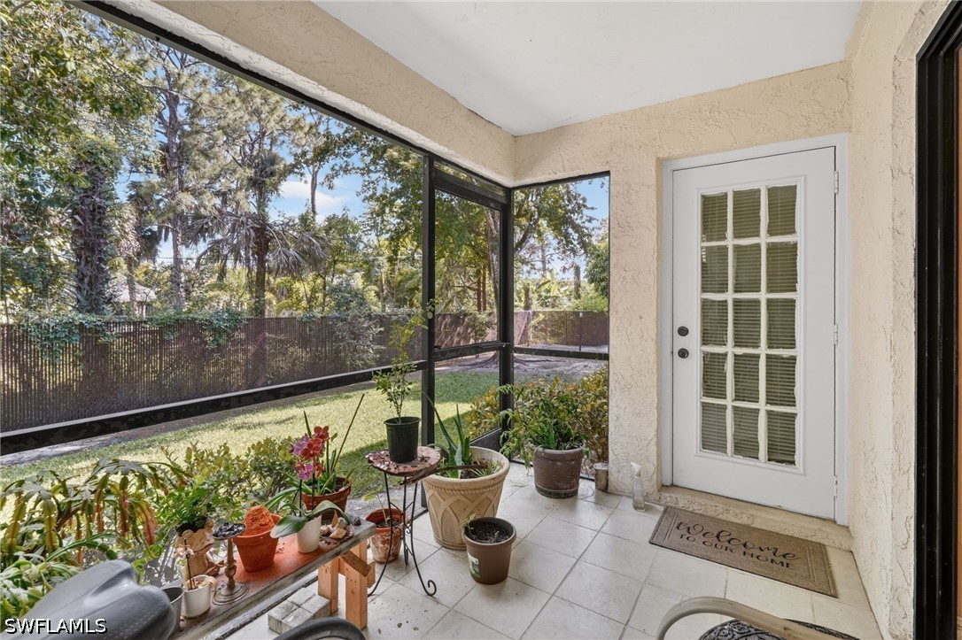 2 Bed Condominium for Sale in Naples, photo 18