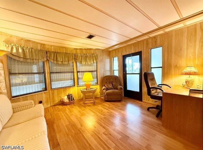 2 Bed ManufacturedHome for Sale in Naples, FL, $119,000 — photo 18