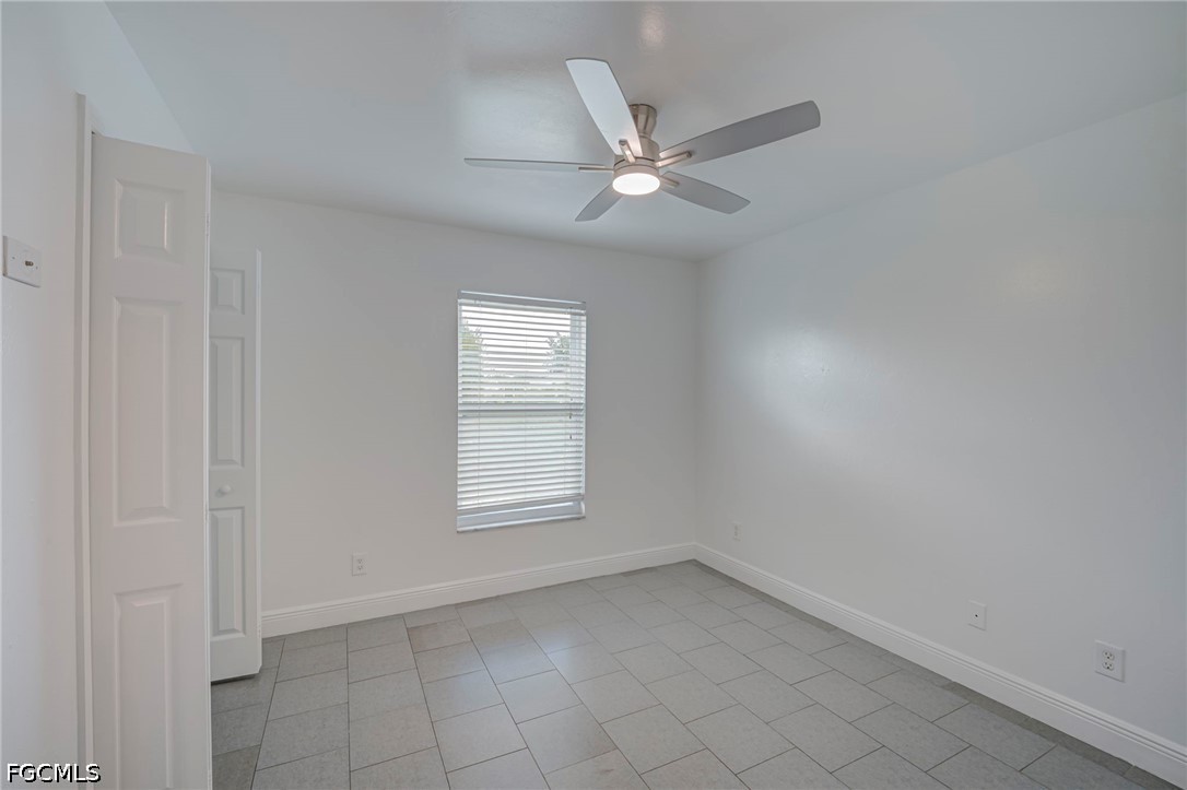 3 Bed Waterfront Home for Sale in Lehigh Acres, photo 18