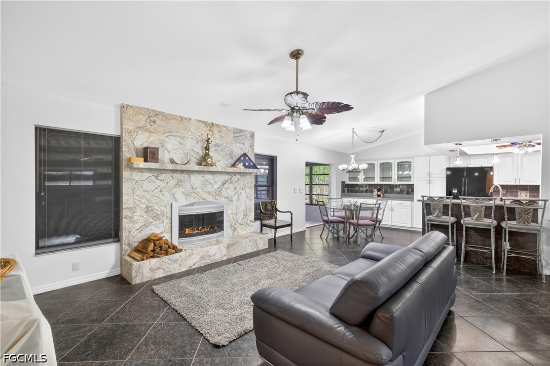 3 Bed Pool Home for Sale in Fort Myers, photo 18