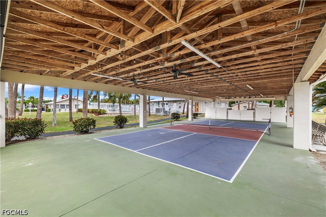 2 Bed ManufacturedHome for Sale in North Fort Myers, photo 18