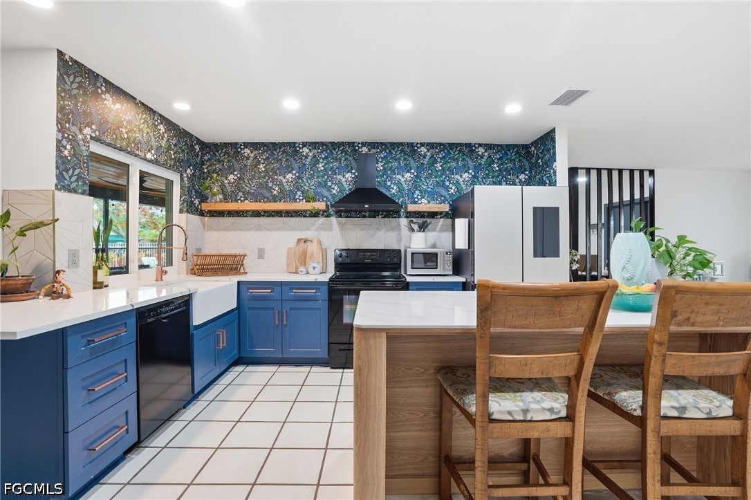3 Bed Pool Home for Sale in Fort Myers, photo 18