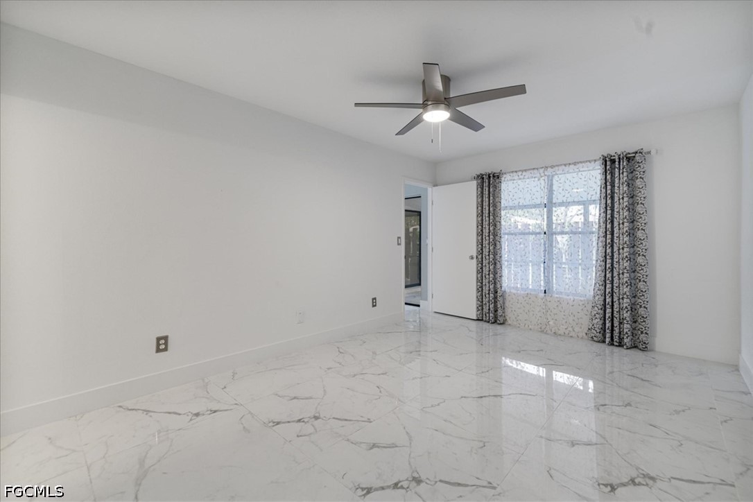 2 Bed Townhouse for Sale in Cape Coral, photo 18