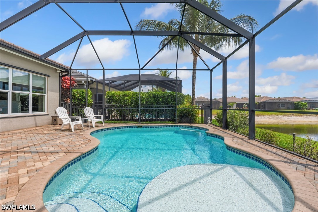 3 Bed Pool Home for Sale in Valencia Bonita, photo 18