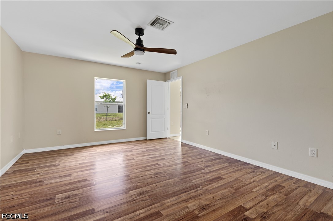 3 Bed SingleFamilyResidence for Sale in Cape Coral, FL — photo 18