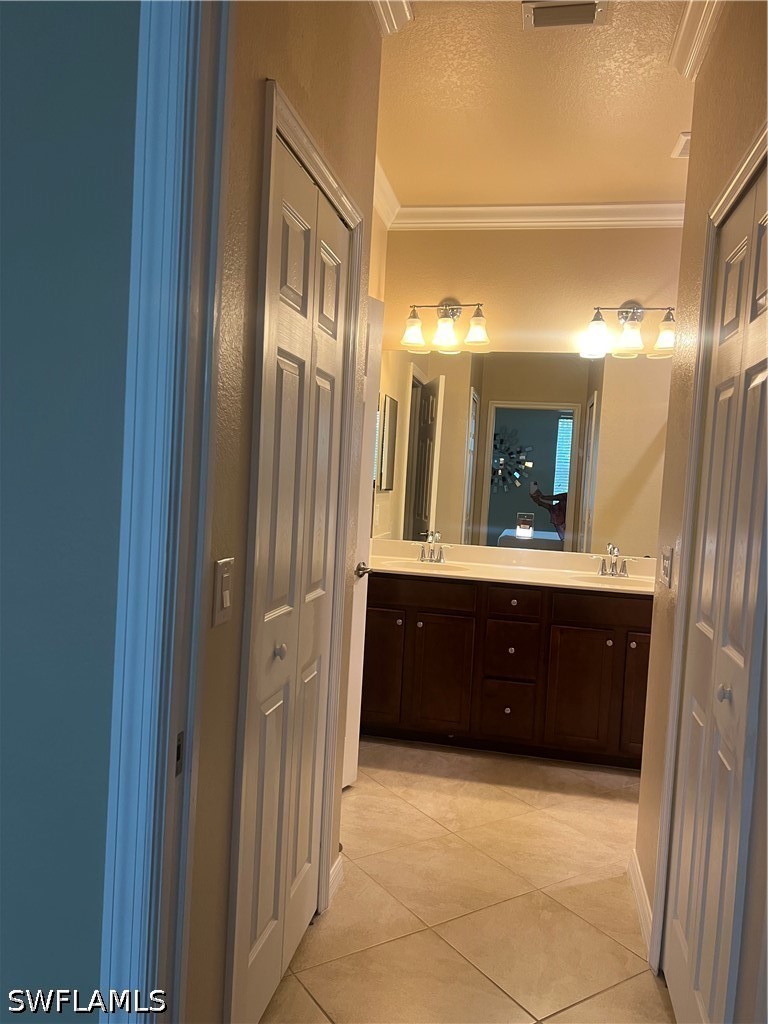 3 Bed Townhouse for Sale in Marbella On Cypress, FL, $2,000 — photo 18