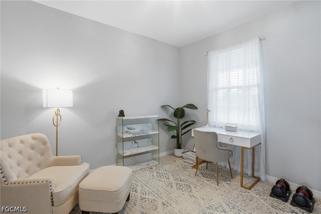 3 Bed Pool Home for Sale in Cape Coral, photo 18