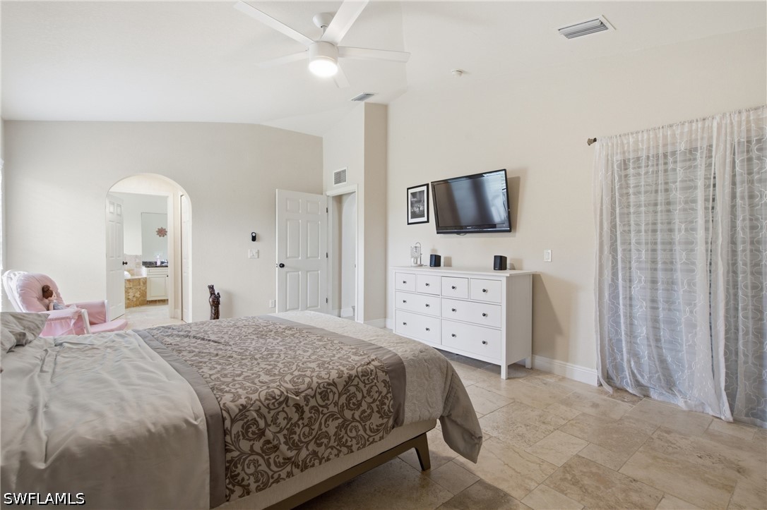 4 Bed SingleFamilyResidence for Sale in Naples, photo 18