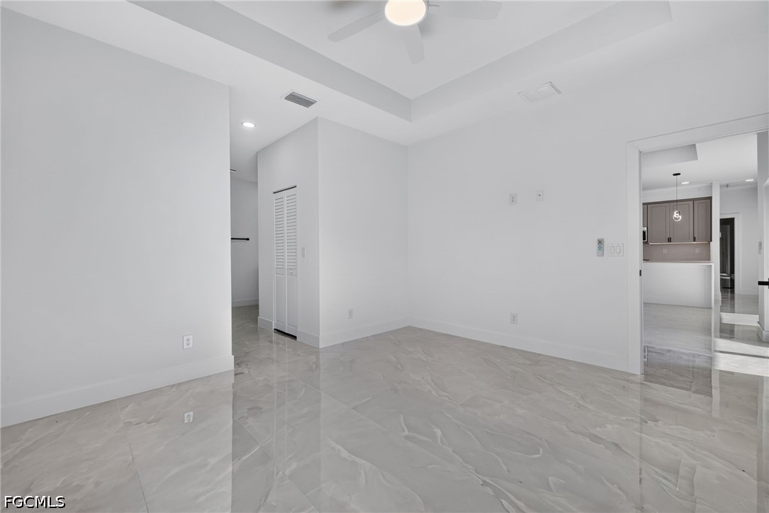 4 Bed SingleFamilyResidence for Sale in Lehigh Acres, photo 18