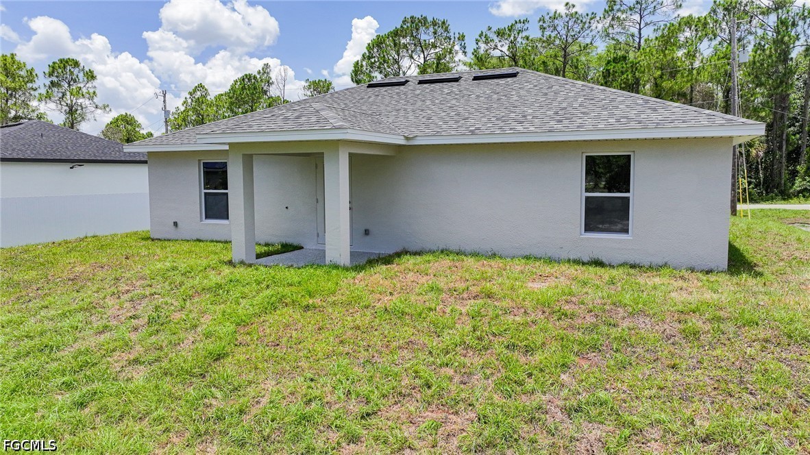 3 Bed SingleFamilyResidence for Sale in Mirror Lakes, photo 18