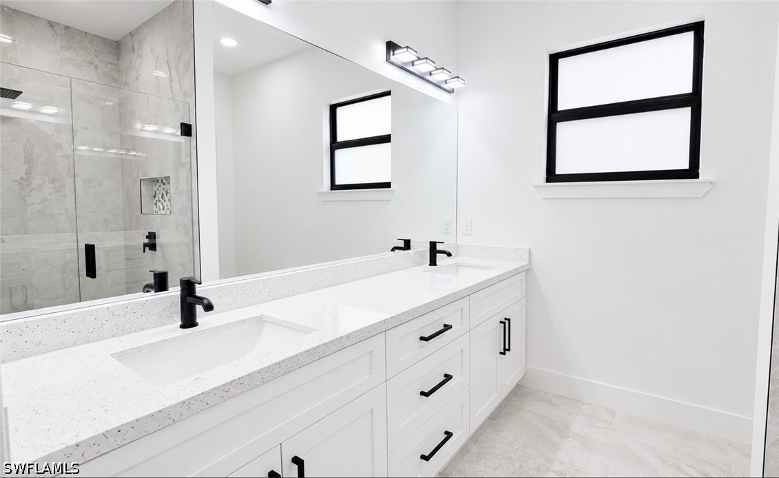 4 Bed SingleFamilyResidence for Sale in Naples, photo 18