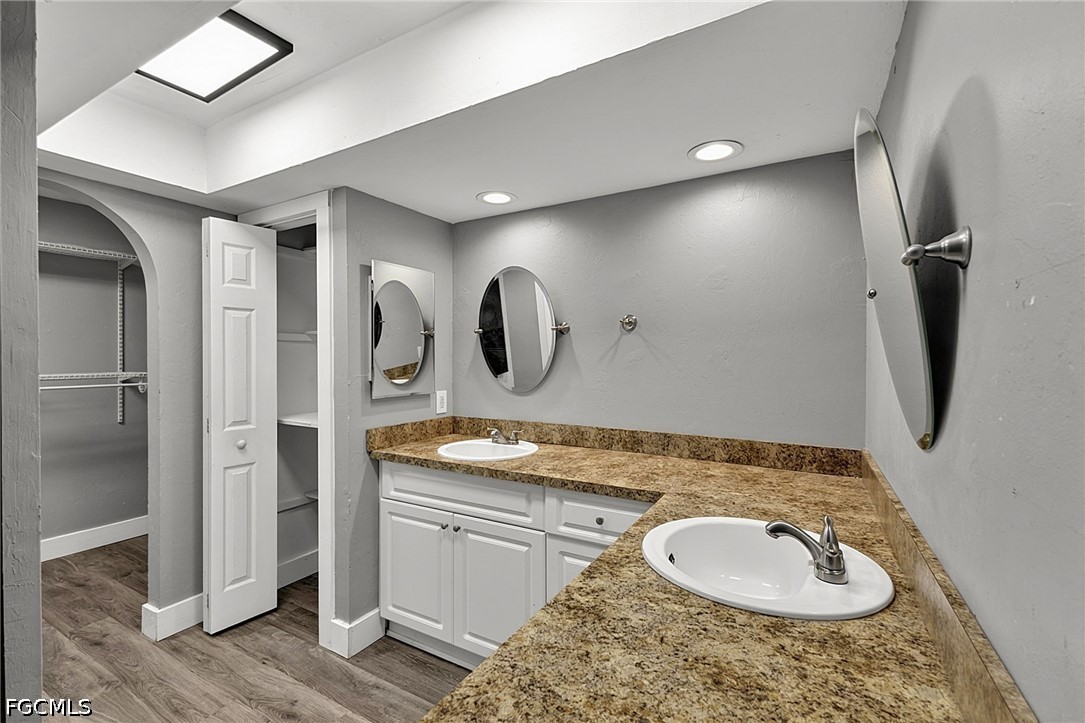 3 Bed SingleFamilyResidence for Sale in Cape Coral, photo 18