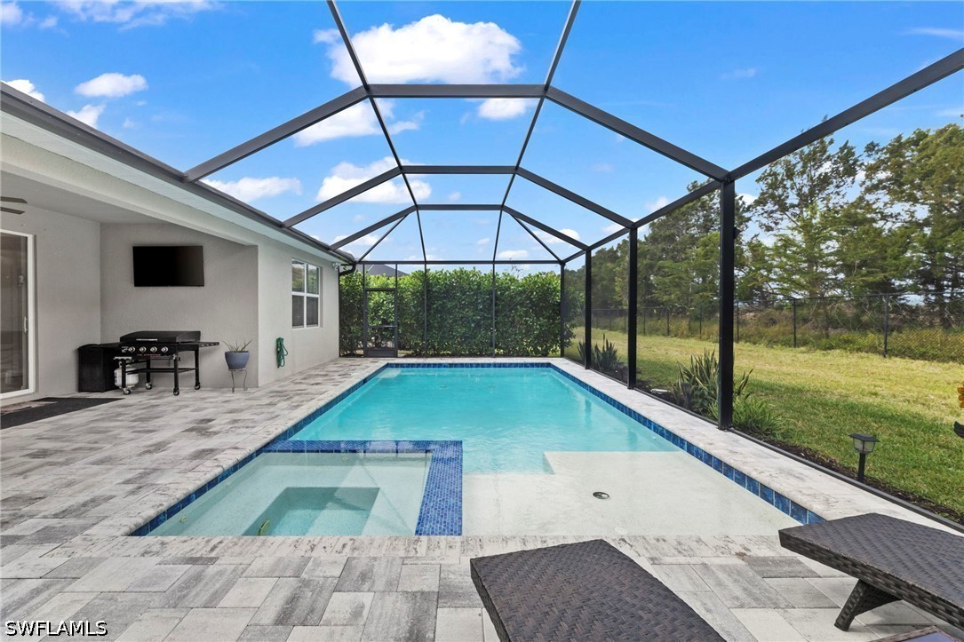 3 Bed Pool Home for Sale in Naples, photo 18