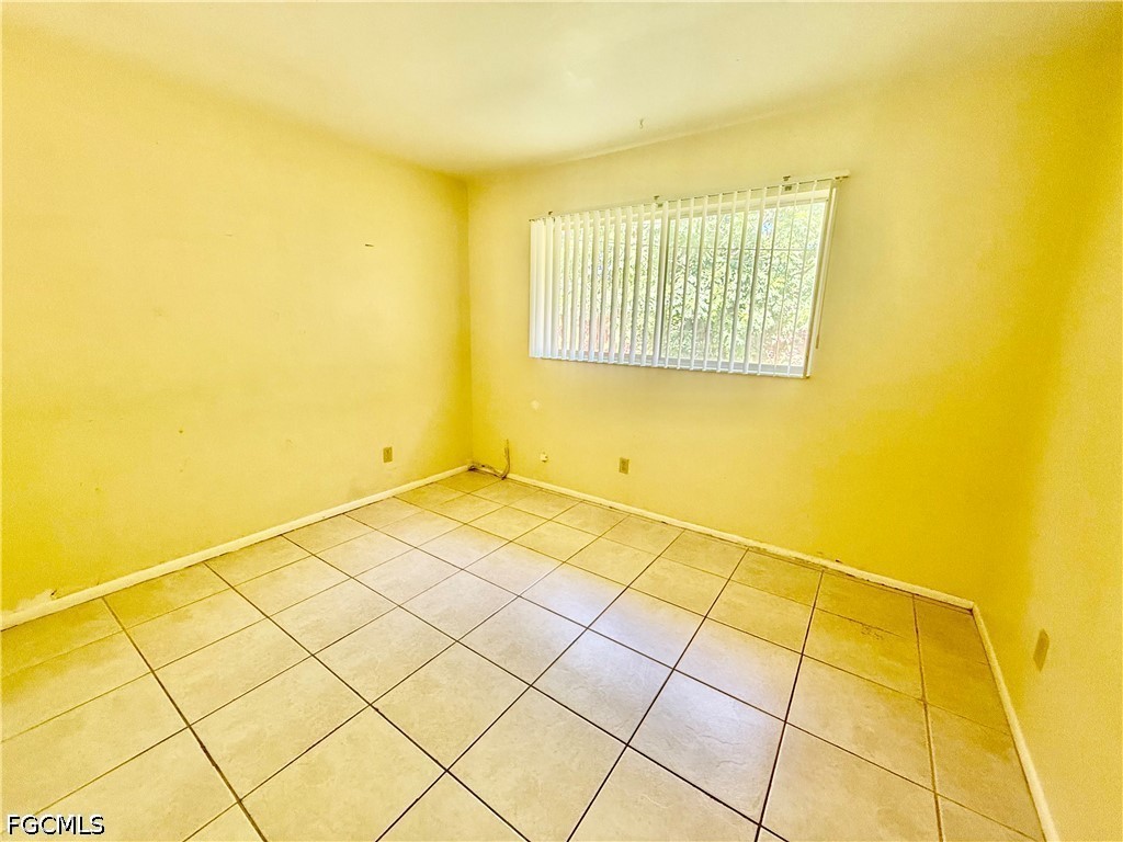 3 Bed SingleFamilyResidence for Sale in Lehigh Acres, photo 18