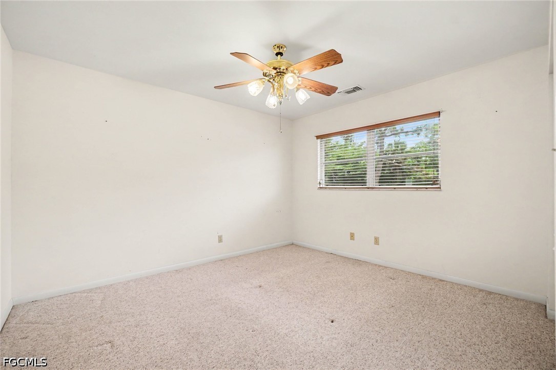 3 Bed SingleFamilyResidence for Sale in Bokeelia, photo 18