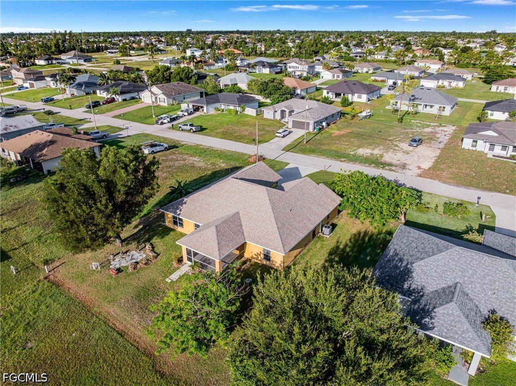 4 Bed SingleFamilyResidence for Sale in Cape Coral, photo 18