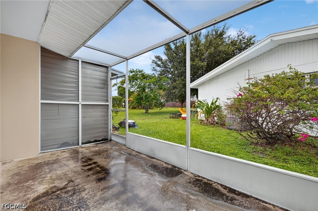 2 Bed Condominium for Sale in Fort Myers, photo 18
