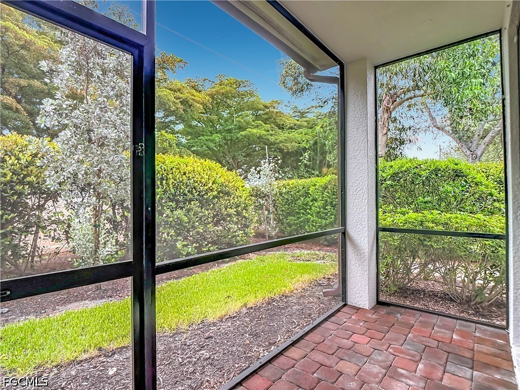 3 Bed Townhouse for Sale in Portofino Springs, FL — photo 18
